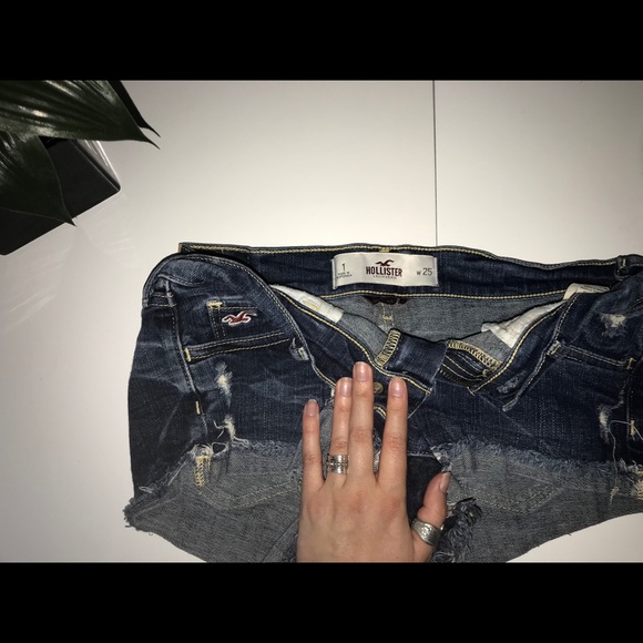Hollister shorts - Picture 1 of 3